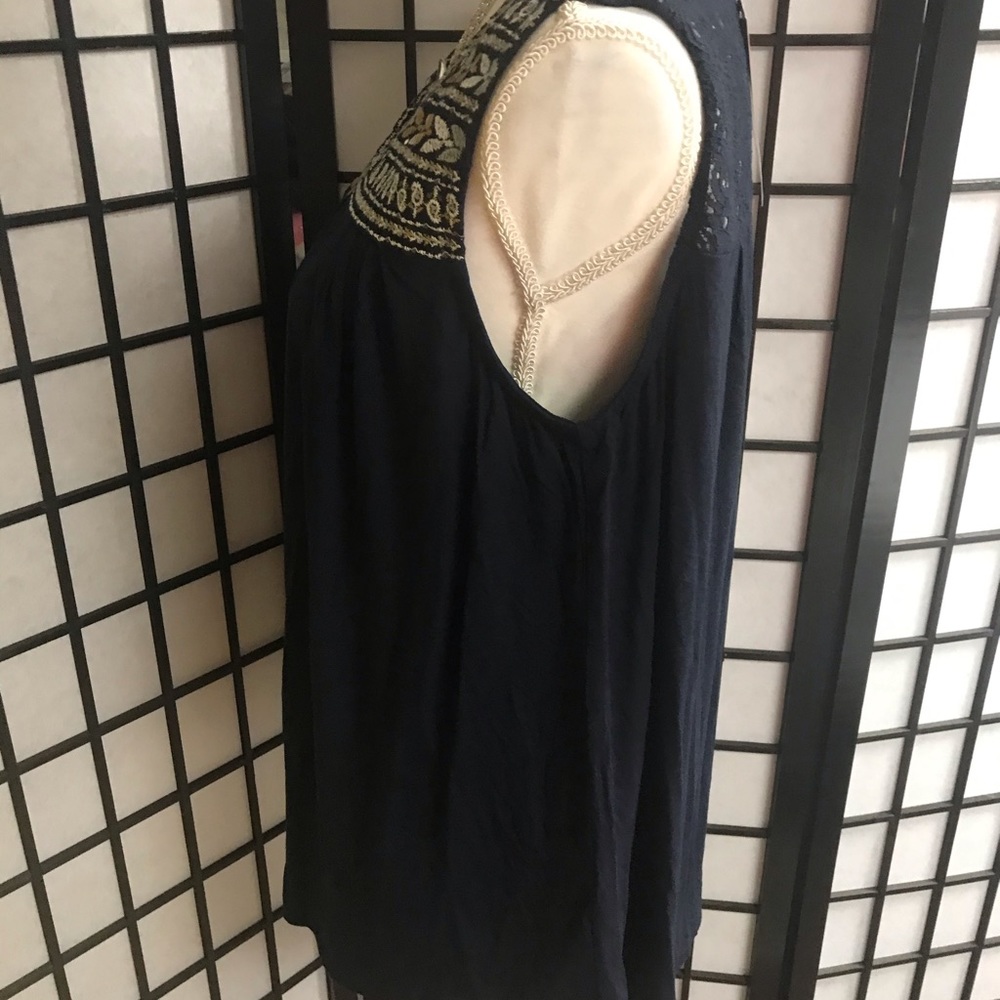 Blouse - Picture 4 of 7